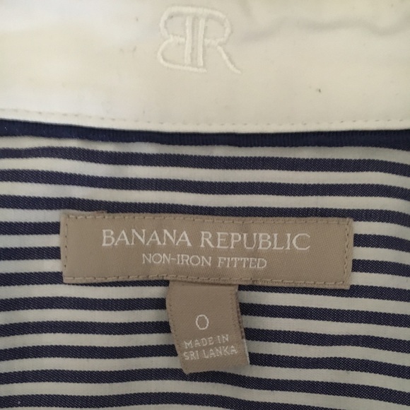Banana Republic Button Down Shirt - Picture 4 of 5